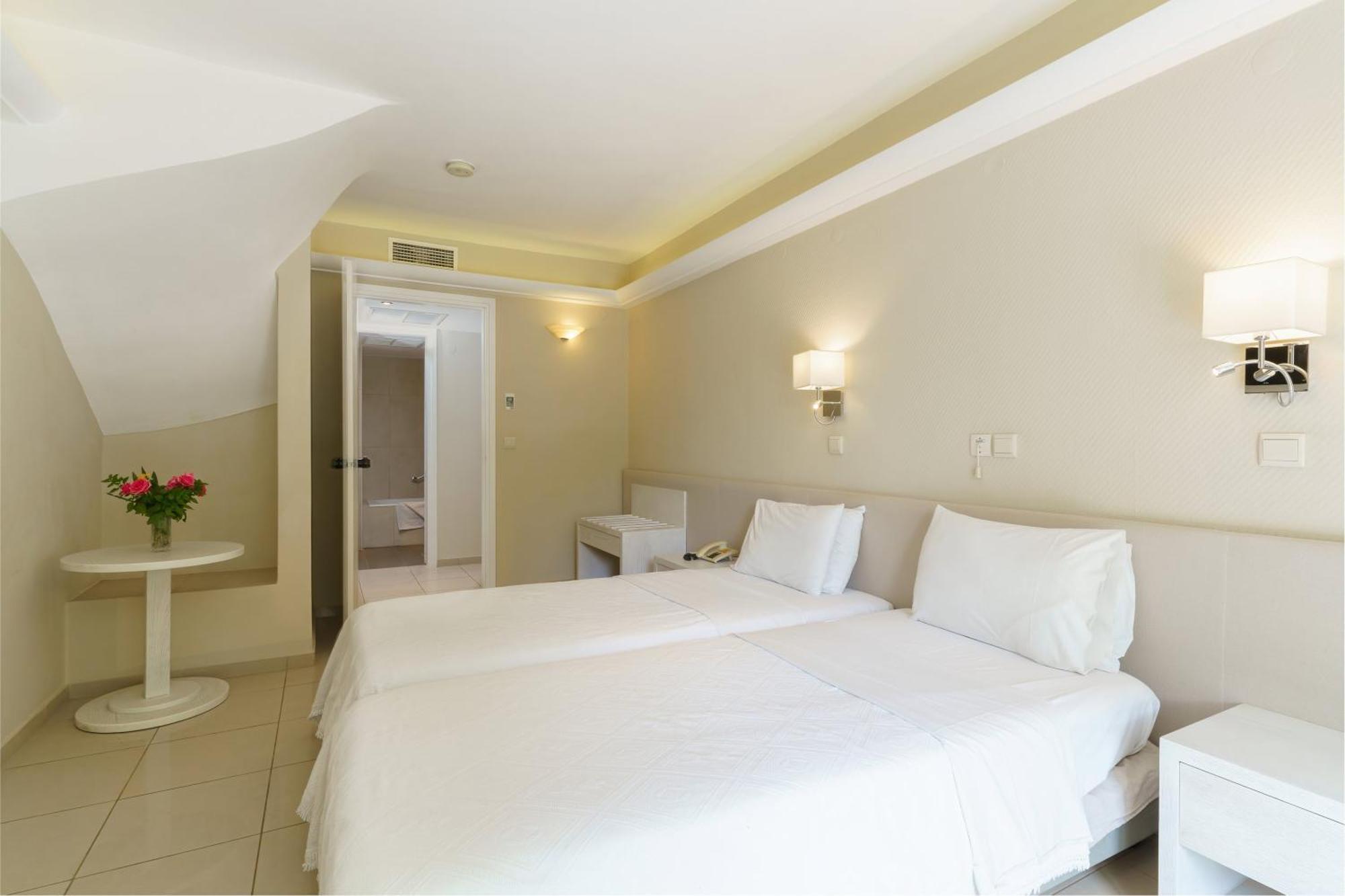 Pearl Beach Rethymno Rom bilde